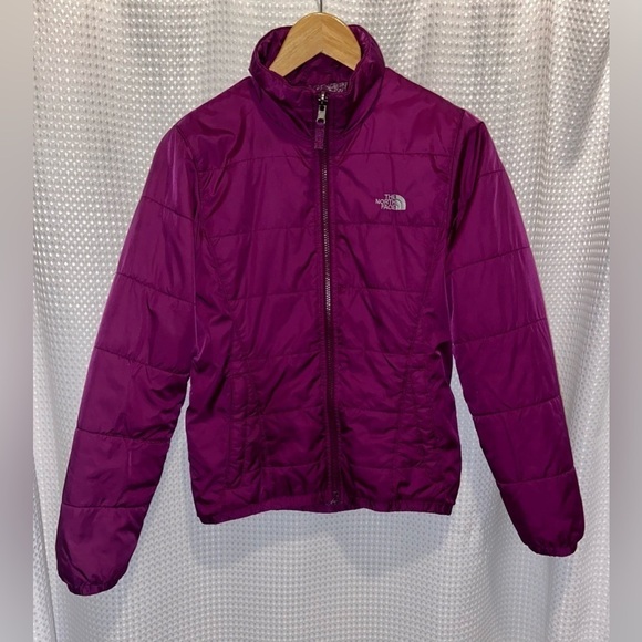Women’s The North Face lightweight short dark Fuchsia Jacket size small - Picture 2 of 14